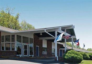 Rodeway Inn Brevard Exterior foto